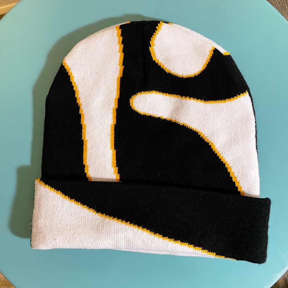 HOLIDAY BRAND Wave Logo Beanie - Picture 2 of 2